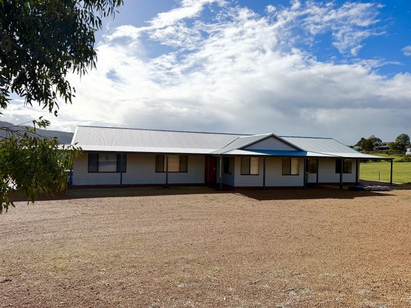 49 Cowan Rd, York, WA 6302