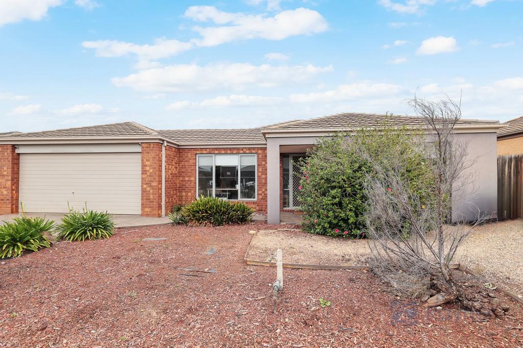 5 SONNY CL, MADDINGLEY, VIC 3340