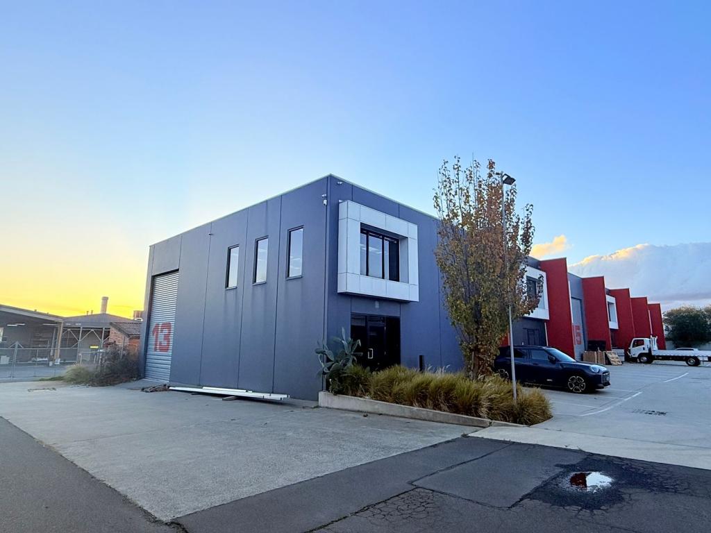 13/11 Friars Rd, Moorabbin, VIC 3189