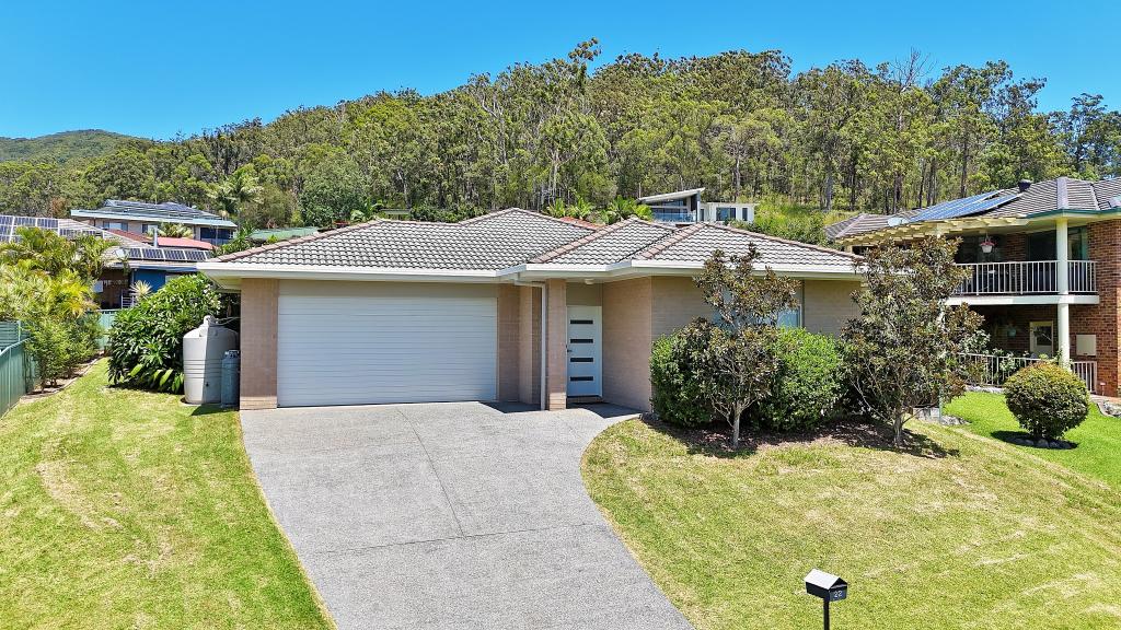 22 Ellerslie Cres, Lakewood, NSW 2443