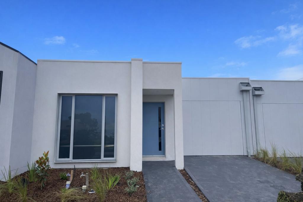 28 Quarter Way, Donnybrook, VIC 3064