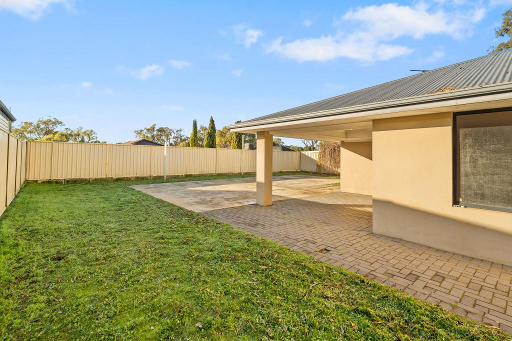 3 Adela Bend, Lakelands, WA 6180
