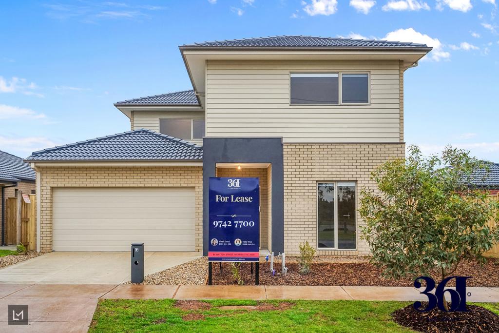 44 Bromley Cct, Rockbank, VIC 3335