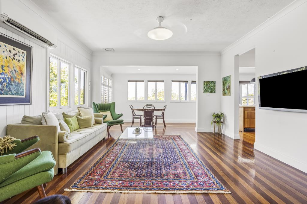 21 Kerr Ave, Southport, QLD 4215