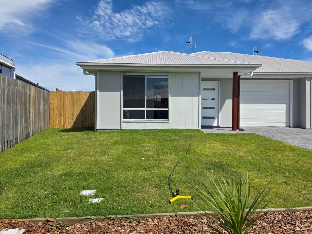 1/73 North Lakes Cct, Burrum Heads, QLD 4659