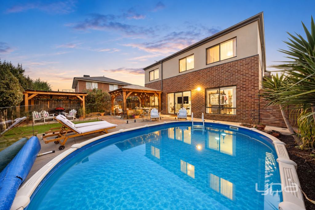 133 Bondi Pde, Point Cook, VIC 3030