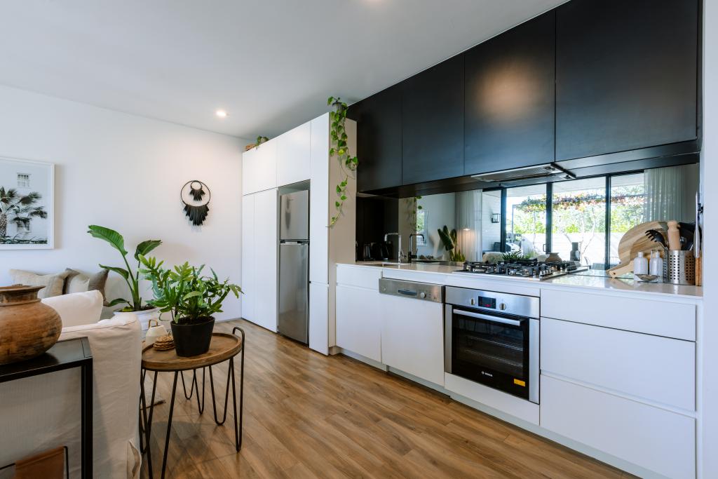 3/402 Carrington St, Hamilton Hill, WA 6163