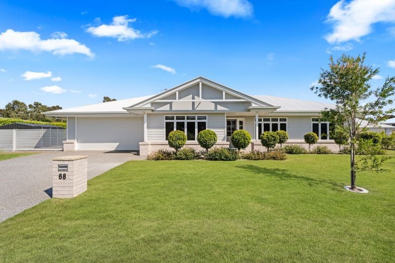 68 Barramundi Dr, Burrum Heads, QLD 4659