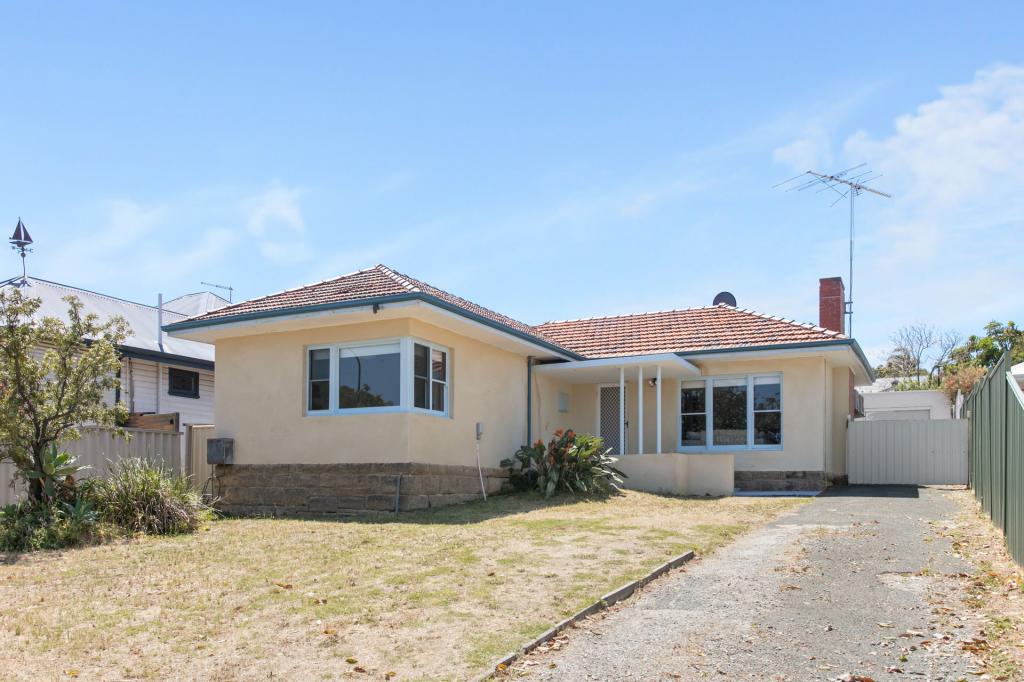 194 Duke St, Scarborough, WA 6019