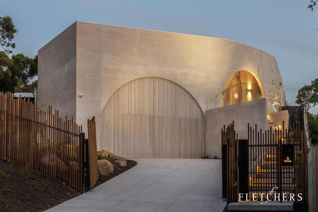 3 Nicholas St, Blairgowrie, VIC 3942