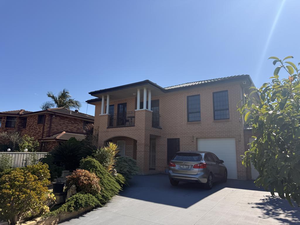 10 Olive St, Fairfield, NSW 2165
