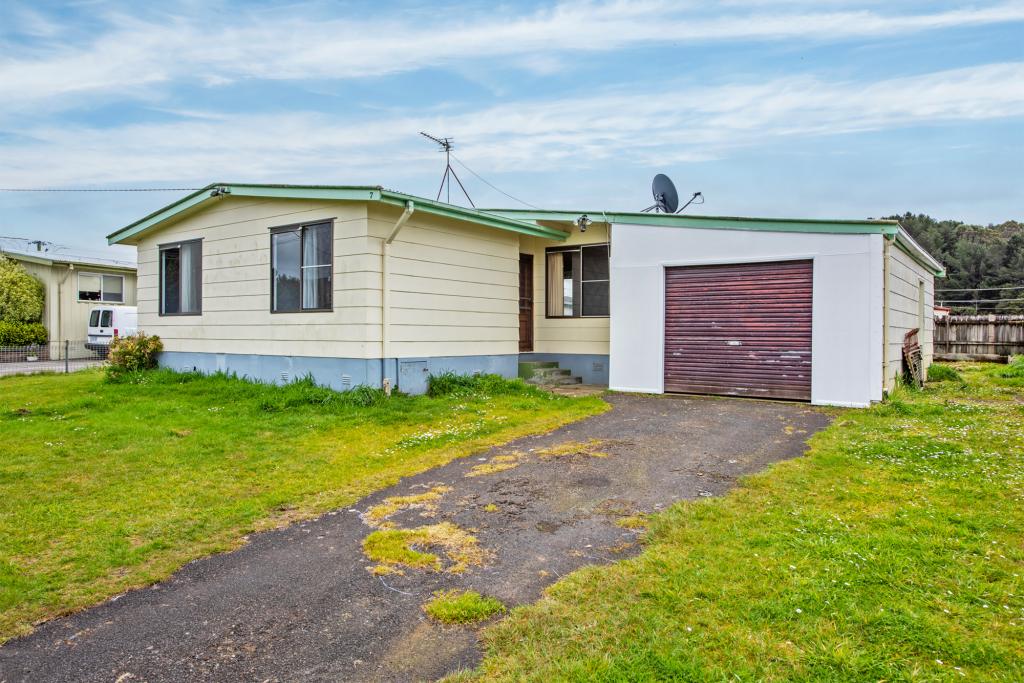 7 AUSTRAL ST, ZEEHAN, TAS 7469