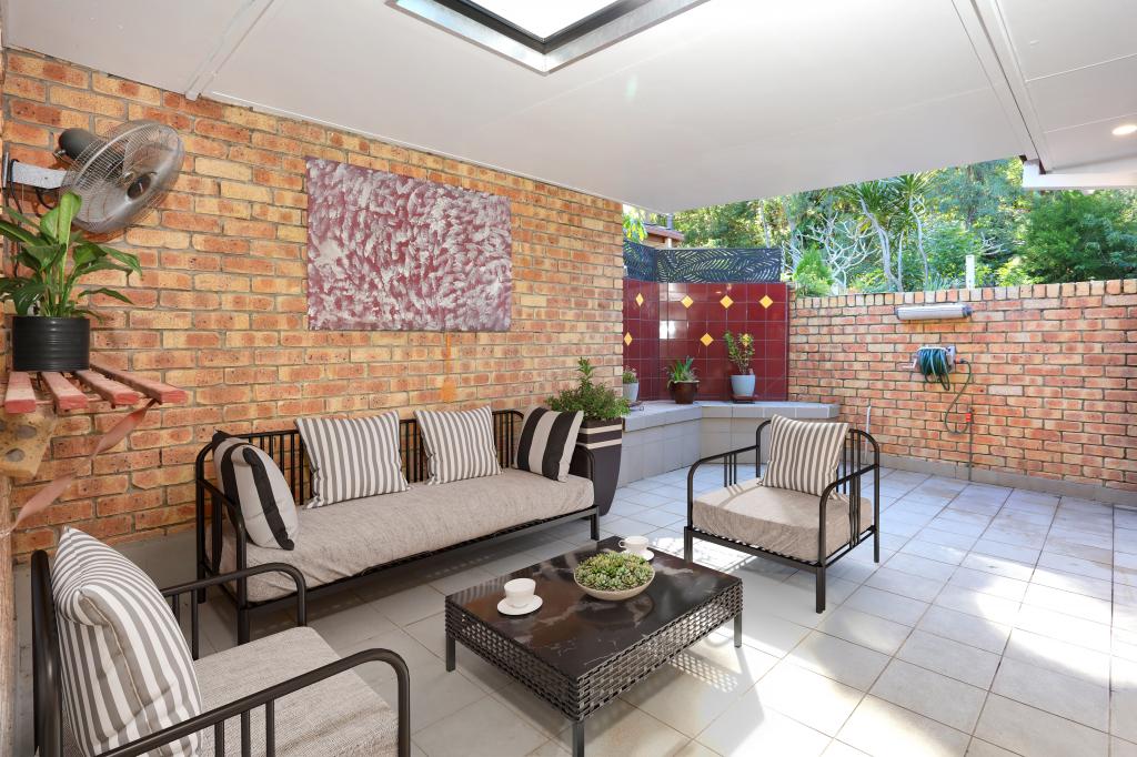 2/8 Kilpatrick Ct, Highland Park, QLD 4211