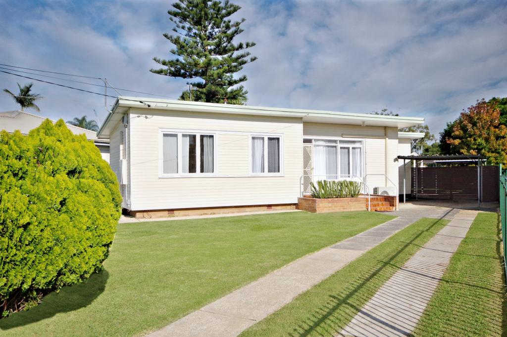 15 FREEMAN ST, WARWICK FARM, NSW 2170