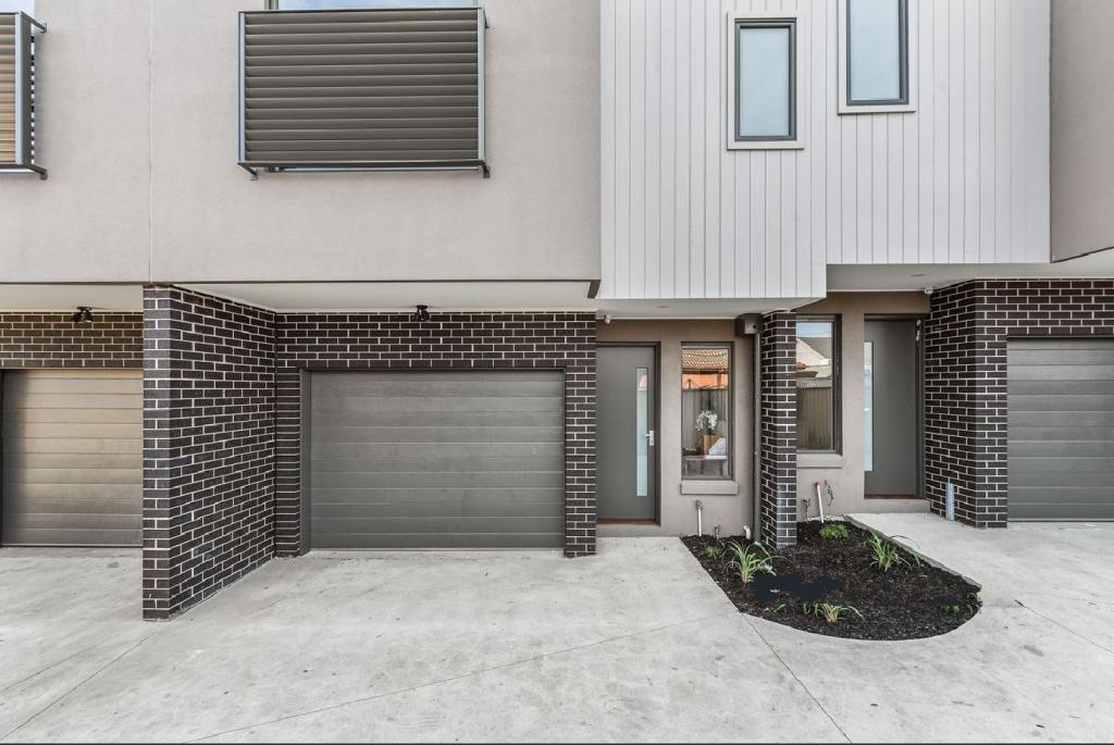 4/63 Royal Ave, Springvale, VIC 3171