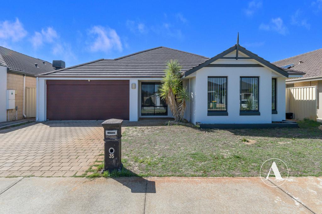 35 Marseille Gdns, Piara Waters, WA 6112