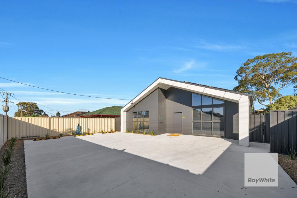5 Hazel St, Melton South, VIC 3338