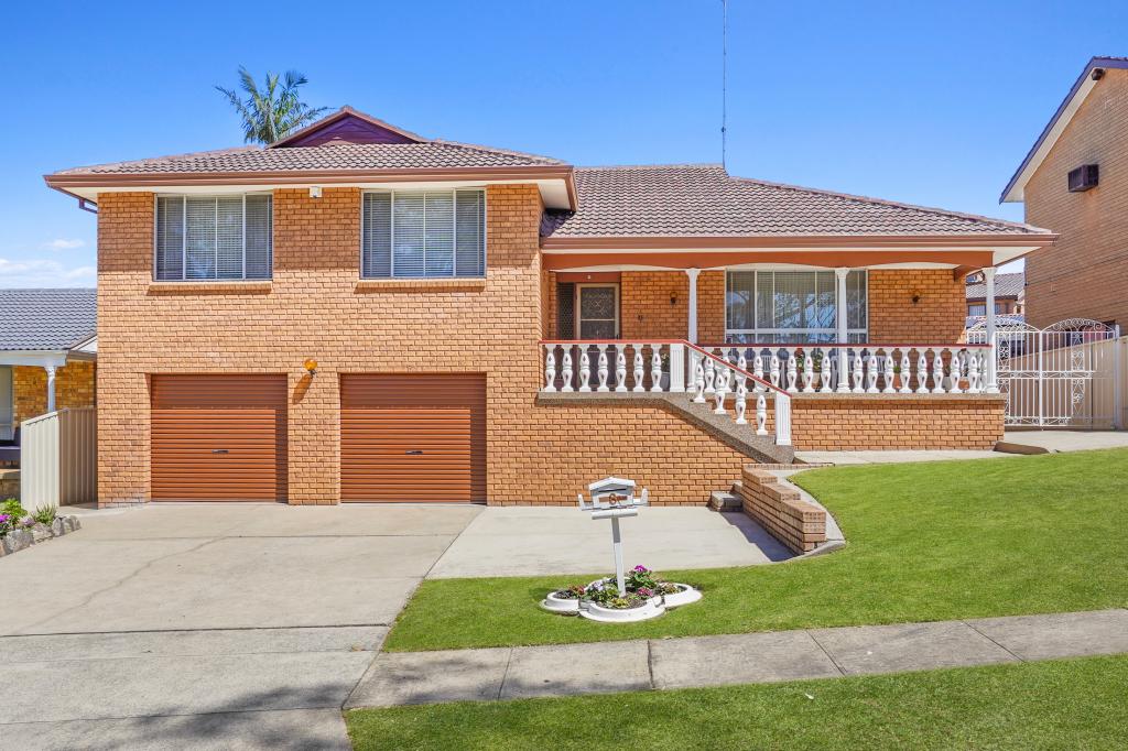 8 Power St, Prairiewood, NSW 2176