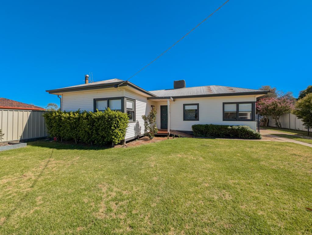 124 CHAPMAN ST, SWAN HILL, VIC 3585