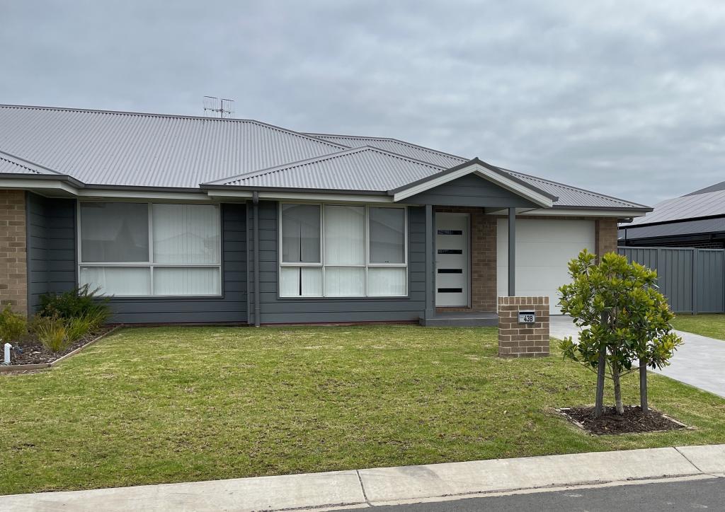 43b Caladenia Cres, South Nowra, NSW 2541
