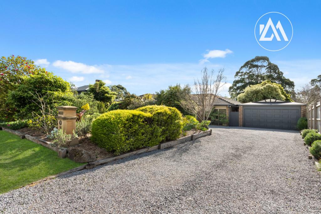 98 Yarralumla Dr, Langwarrin, VIC 3910