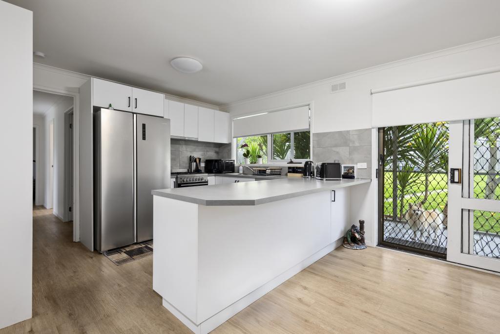 1 ALMA ST, TOOTGAROOK, VIC 3941