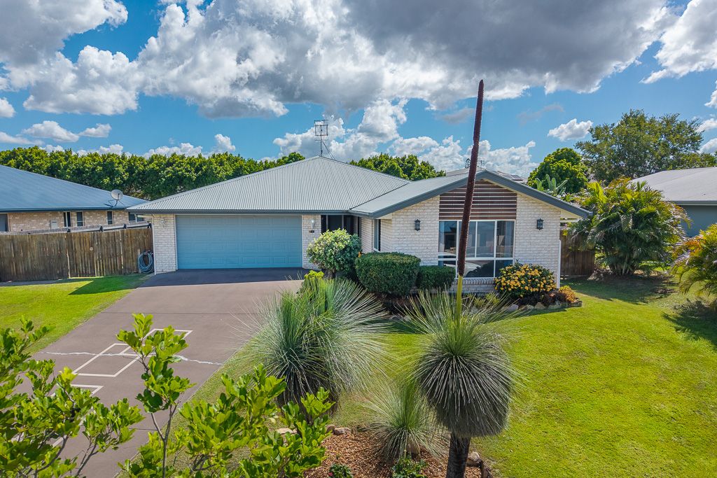 19 Hedley Dr, Woolmar, QLD 4515