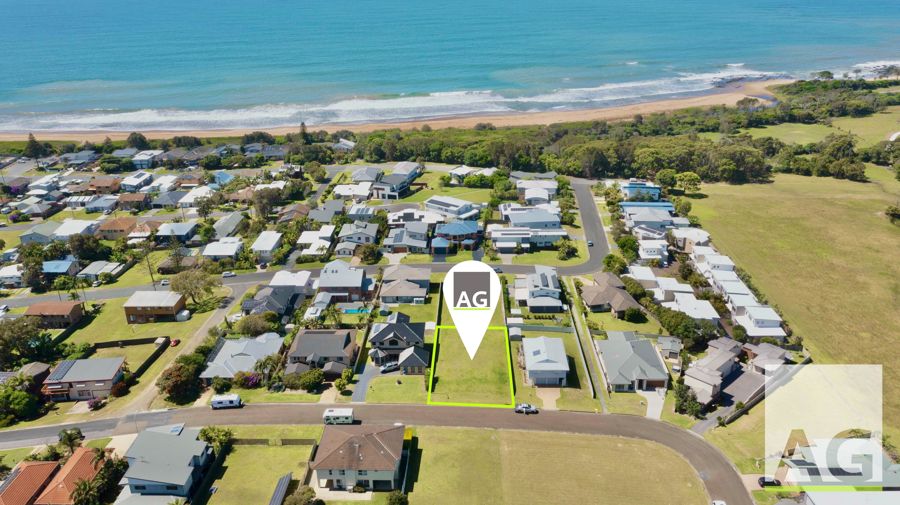 51 Sapphire Pde, Diamond Beach, NSW 2430