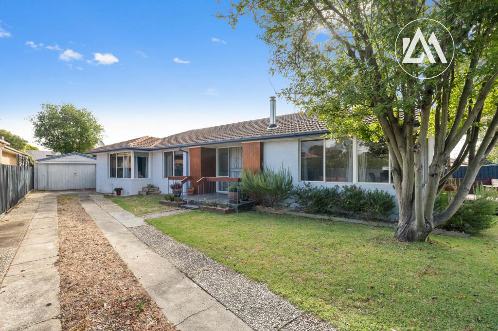 166 Karingal Dr, Frankston, VIC 3199