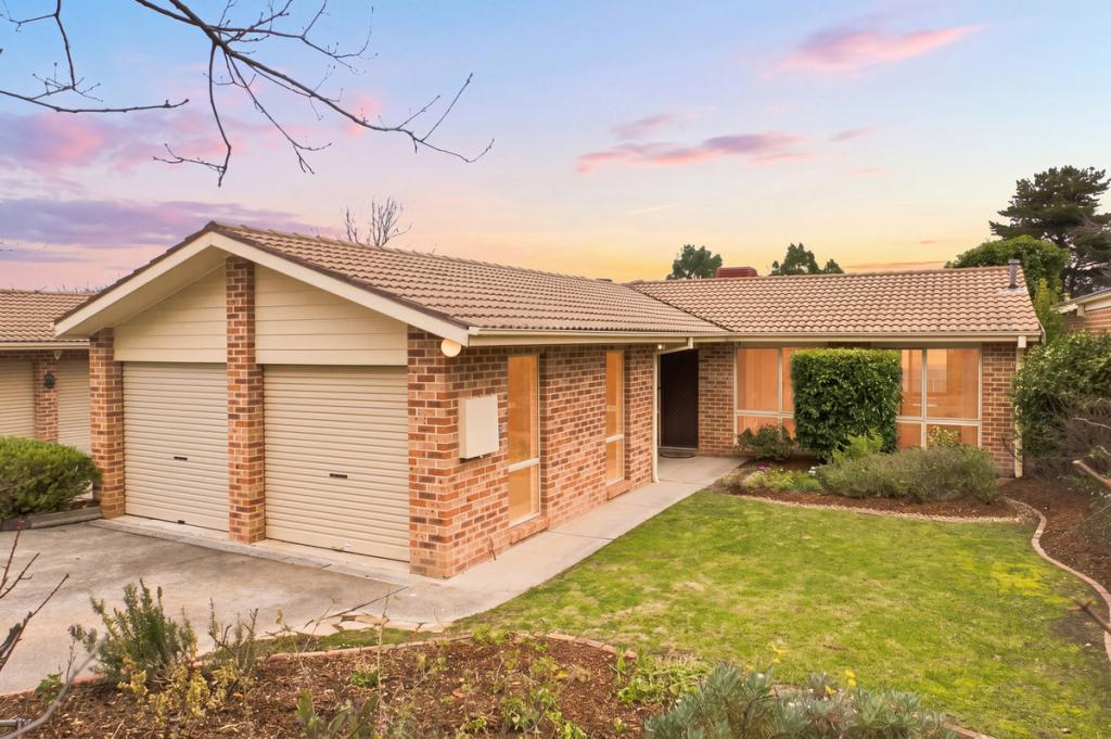 1b Buntine Cres, Isaacs, ACT 2607