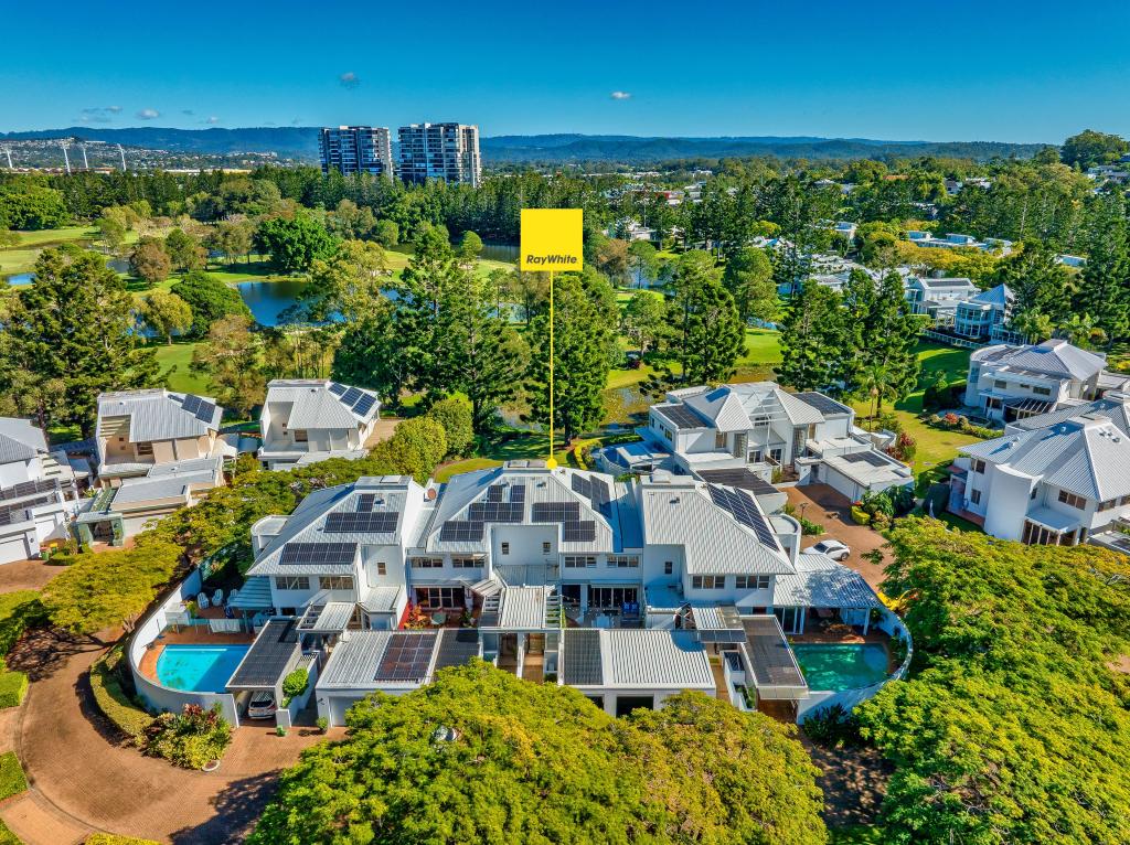 2114 South Shields Dr, Benowa, QLD 4217