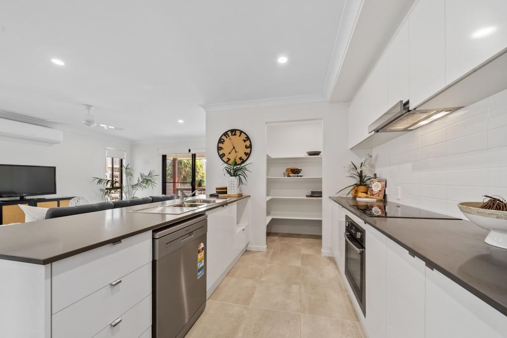 33 Tejo St, Holmview, QLD 4207