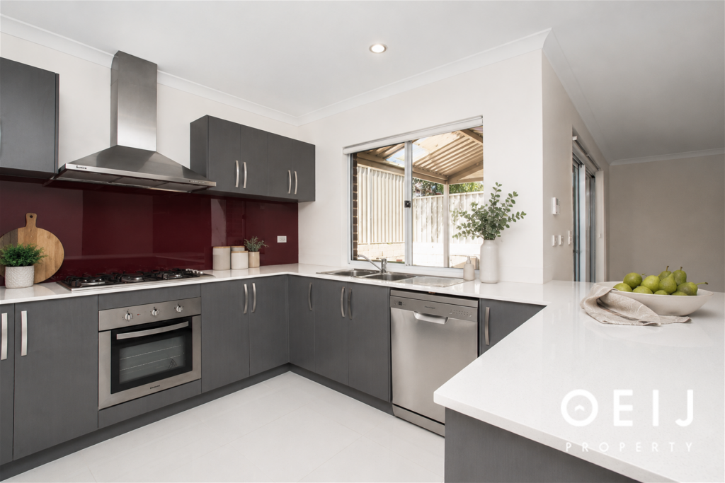 11d Leigh St, Burswood, WA 6100