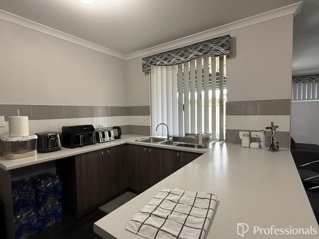 24 Tempest Cnr, Dayton, WA 6055