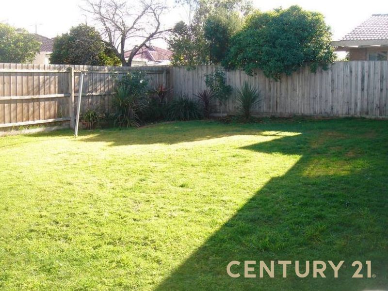 16 Kirribilli Ave, Keysborough, VIC 3173