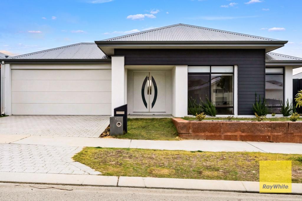 92 Potoroo St, Banksia Grove, WA 6031