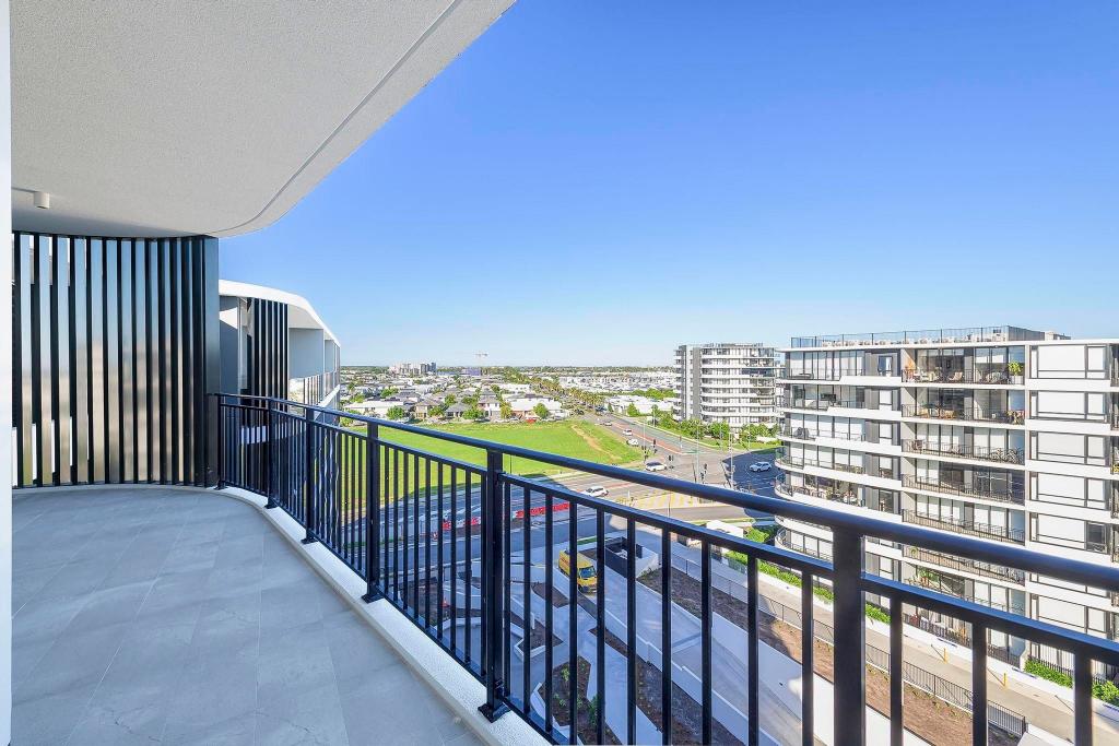 2810/10-12 Sickle Ave, Hope Island, QLD 4212