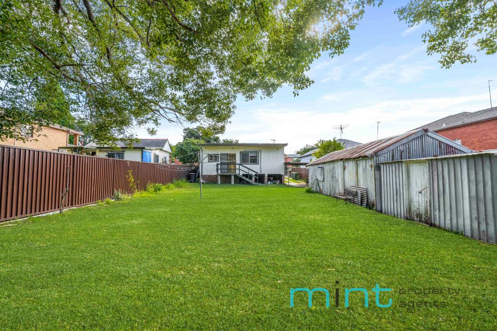 12 Mckern St, Campsie, NSW 2194