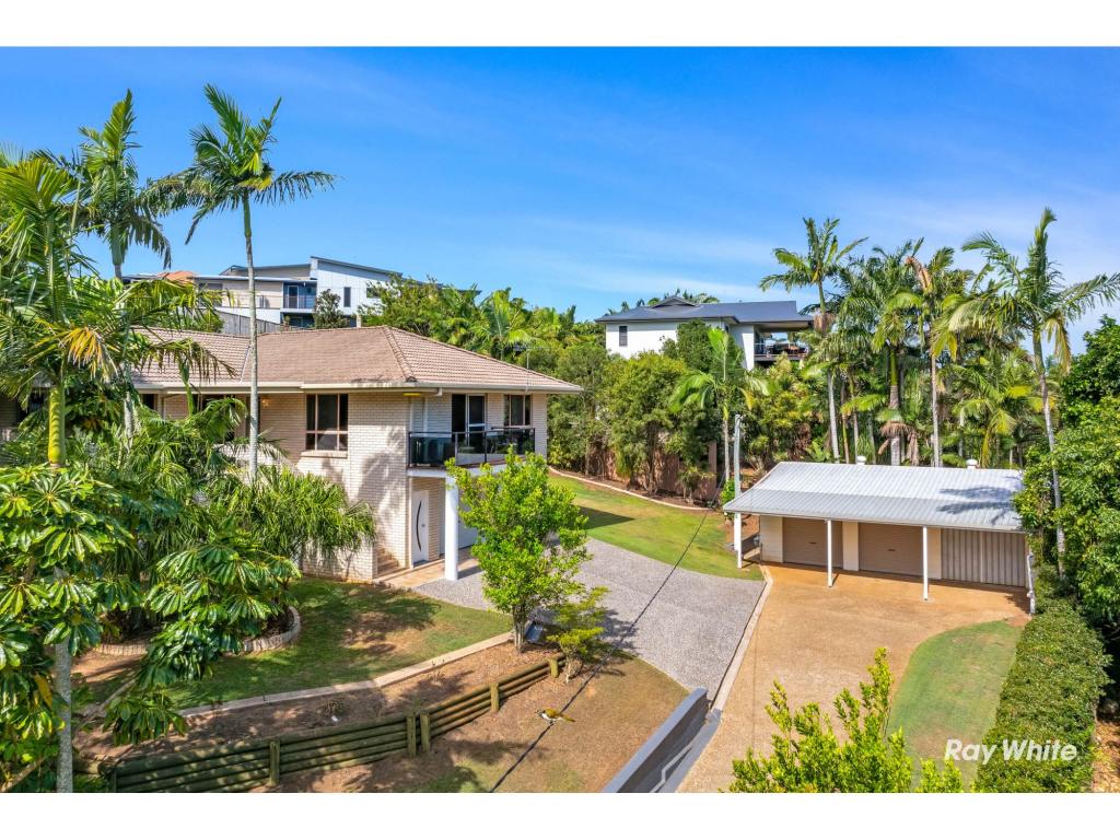 5 Bradford Ave, Pacific Heights, QLD 4703