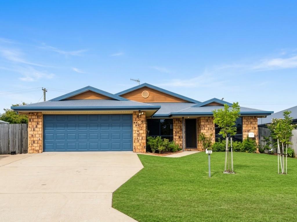 54 Grosvenor Dr, Moranbah, QLD 4744