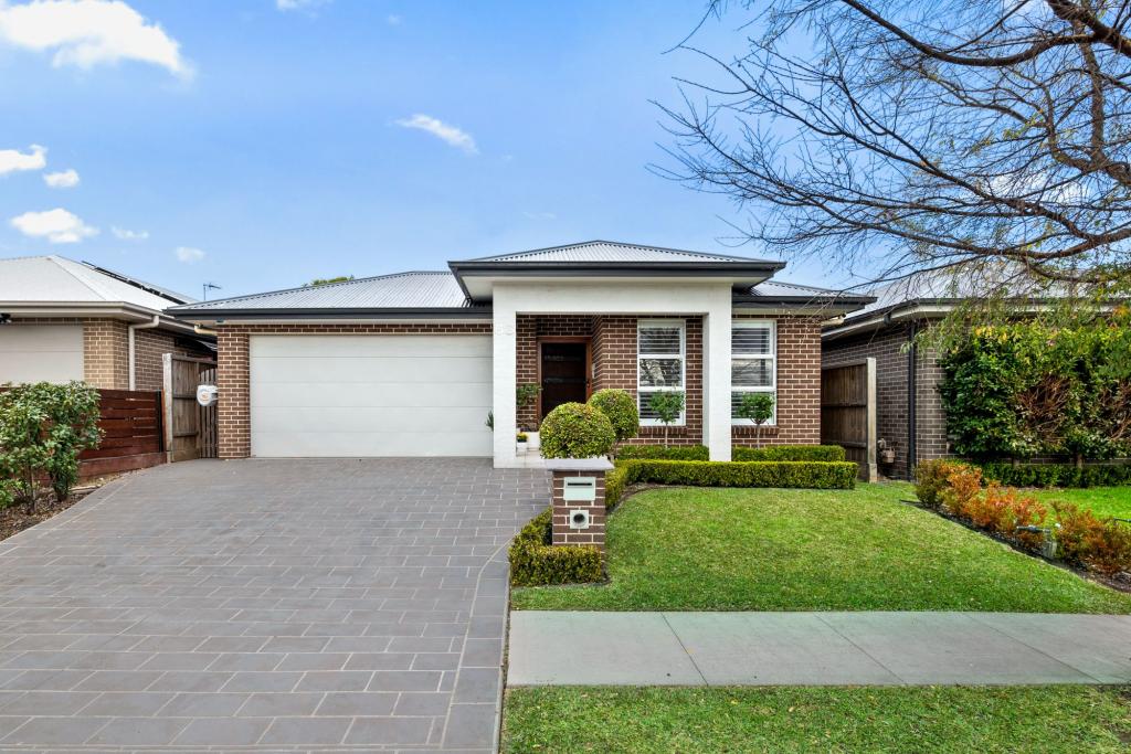 68 Bluebell Cres, Spring Farm, NSW 2570