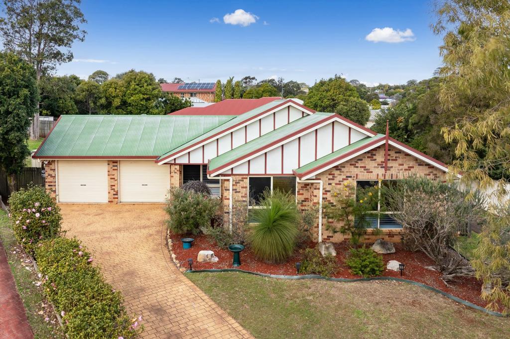10 Hillcroft Ct, Darling Heights, QLD 4350