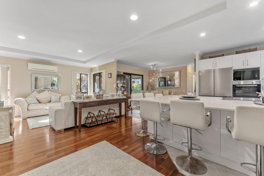 7 NARDOO ST, ROBINA, QLD 4226