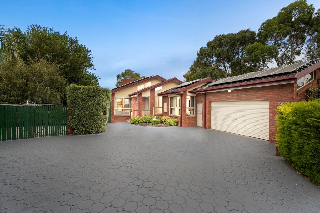 9 Nelson Cl, Greenvale, VIC 3059