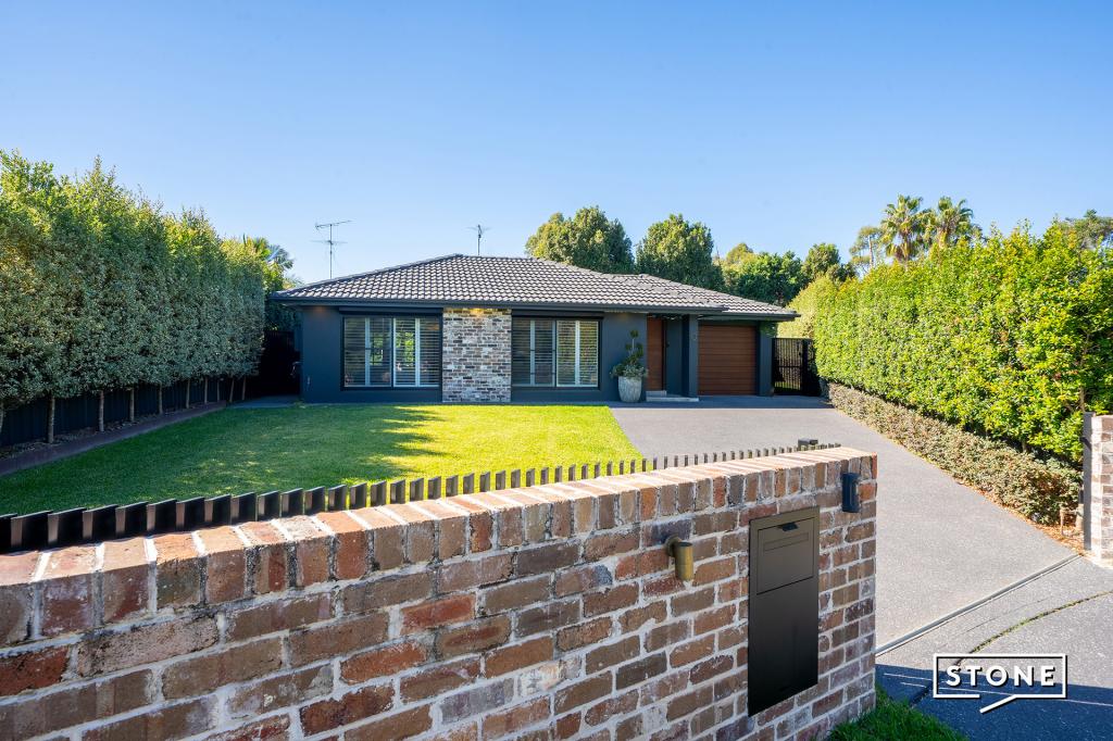 9 WHITTIER ST, QUAKERS HILL, NSW 2763