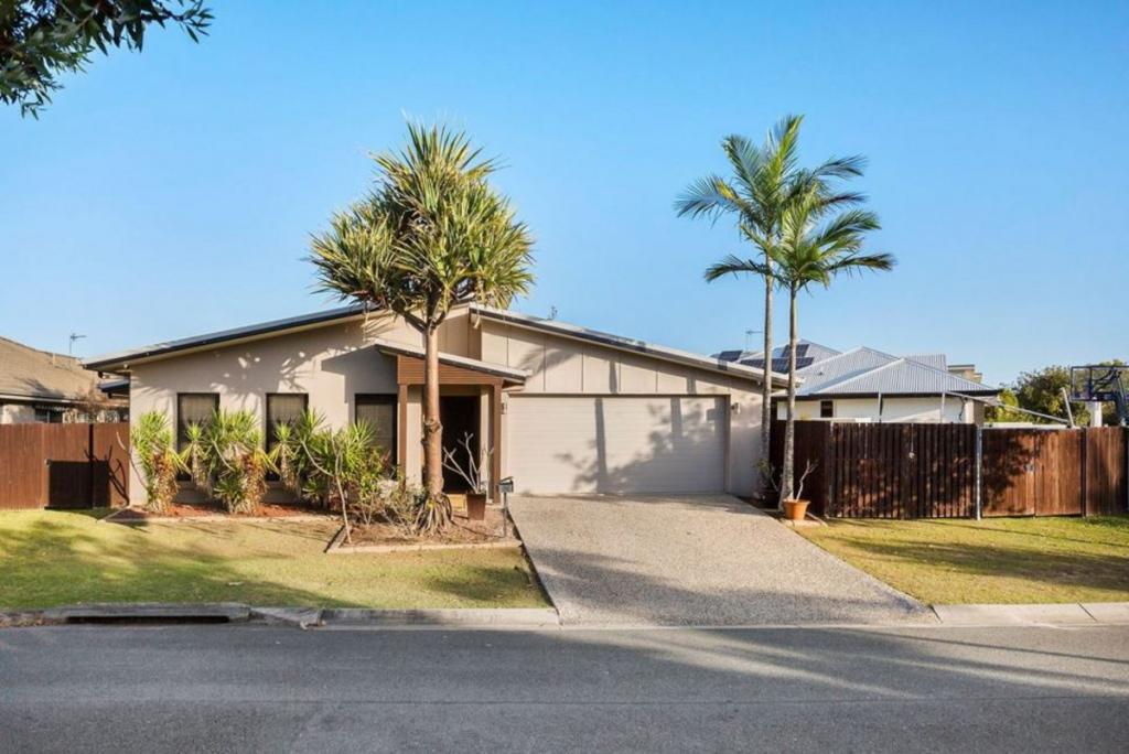 26 Nebo St, Caloundra West, QLD 4551