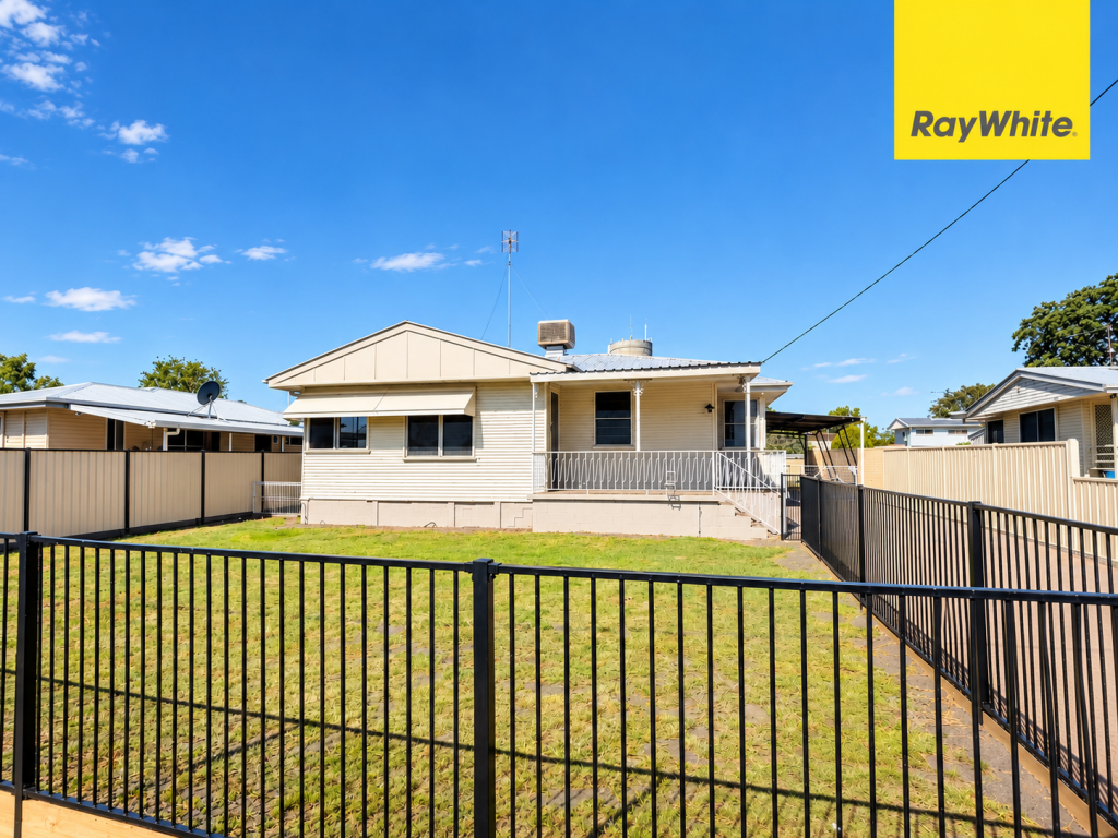 14 Baker St, Goondiwindi, QLD 4390