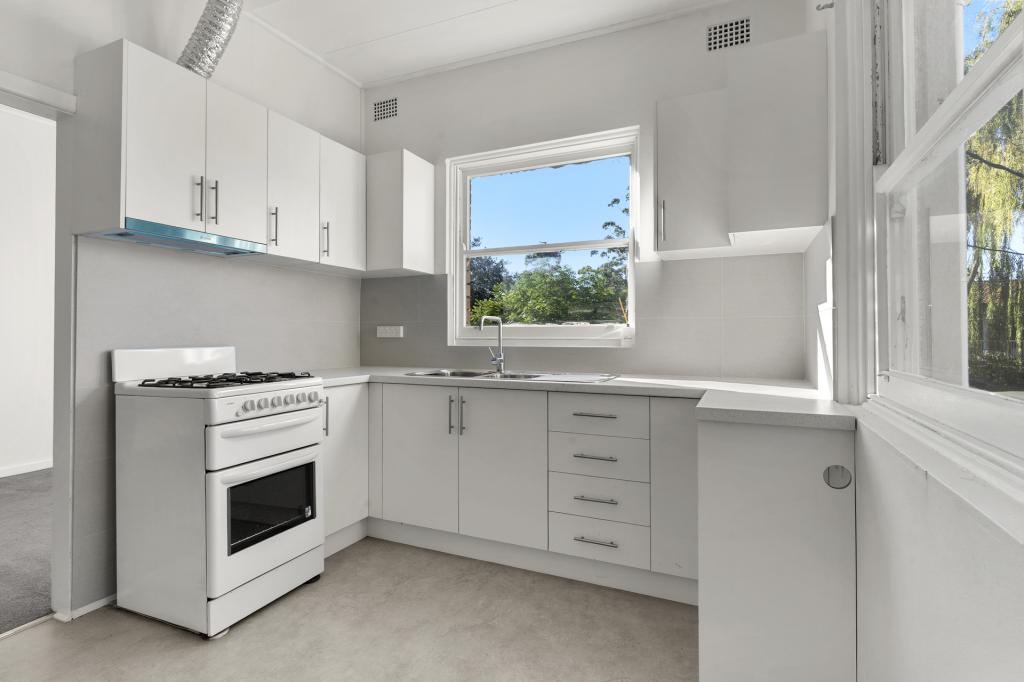 1/28 Wilson Pde, Heathcote, NSW 2233