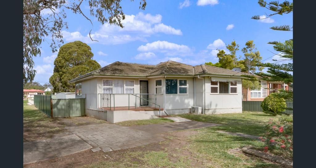 24 Waminda Ave, Campbelltown, NSW 2560