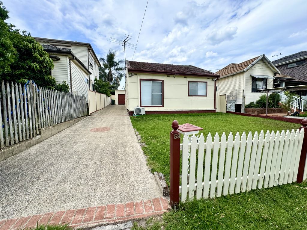 58 Woodbine St, Yagoona, NSW 2199